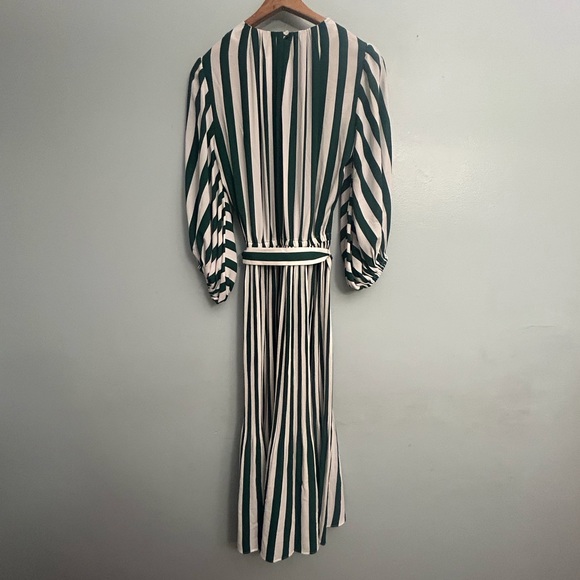 AYR DRESS - Picture 7 of 15